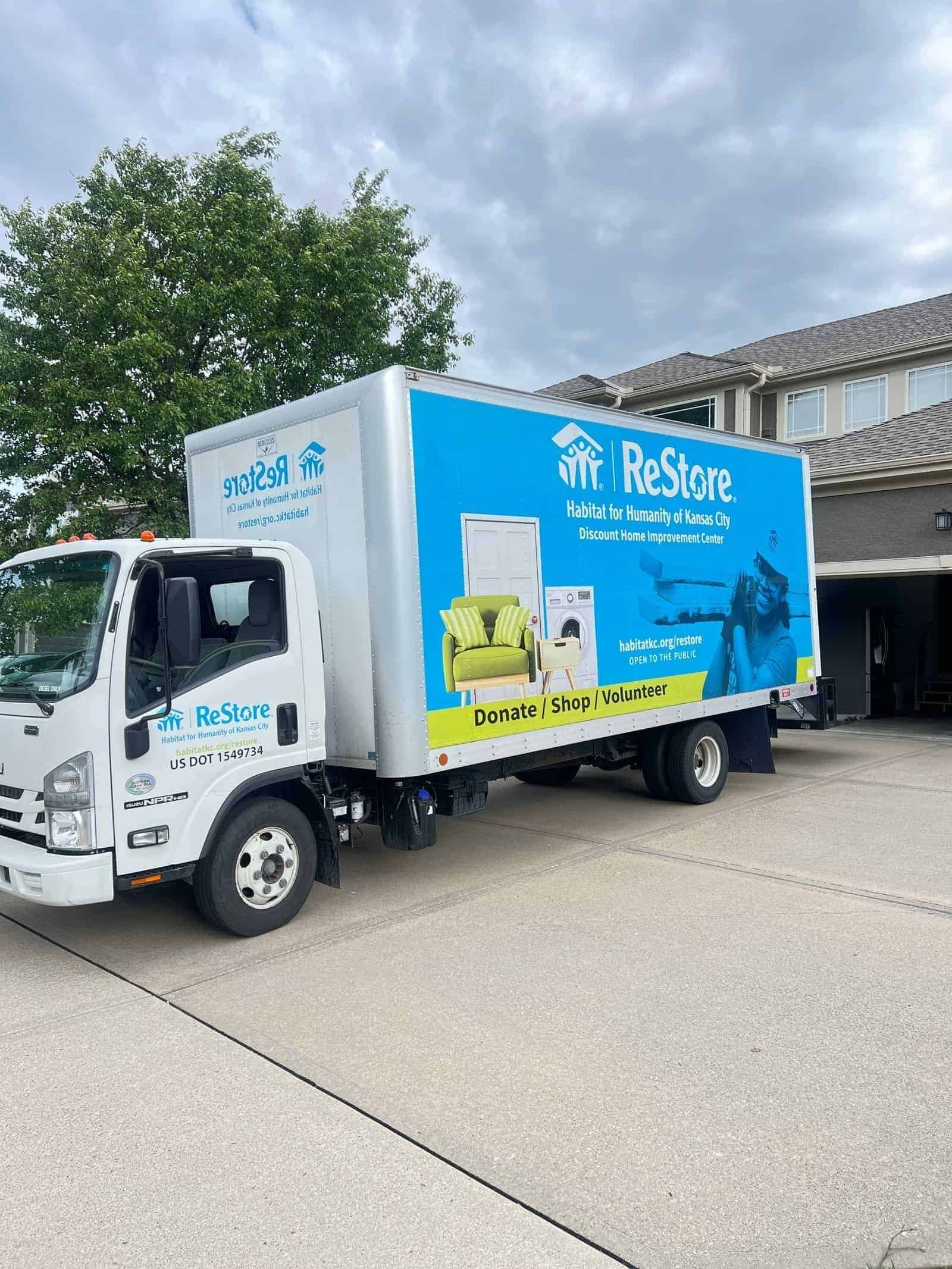 Cabinet donation pickup for Habitat for Humanity KC ReStore in Shawnee, KS